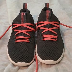 Under armour hovr shoes